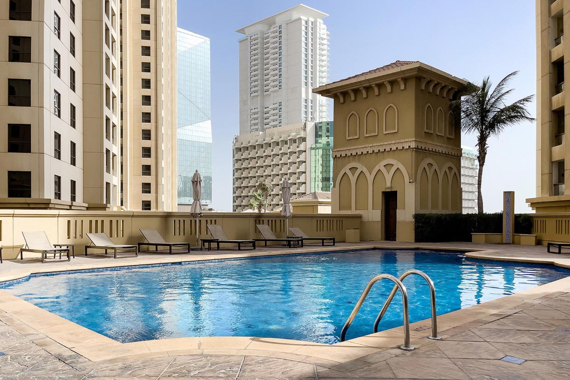 Berloga Capsule Jbr Hotel ดูไบ ภายนอก รูปภาพ